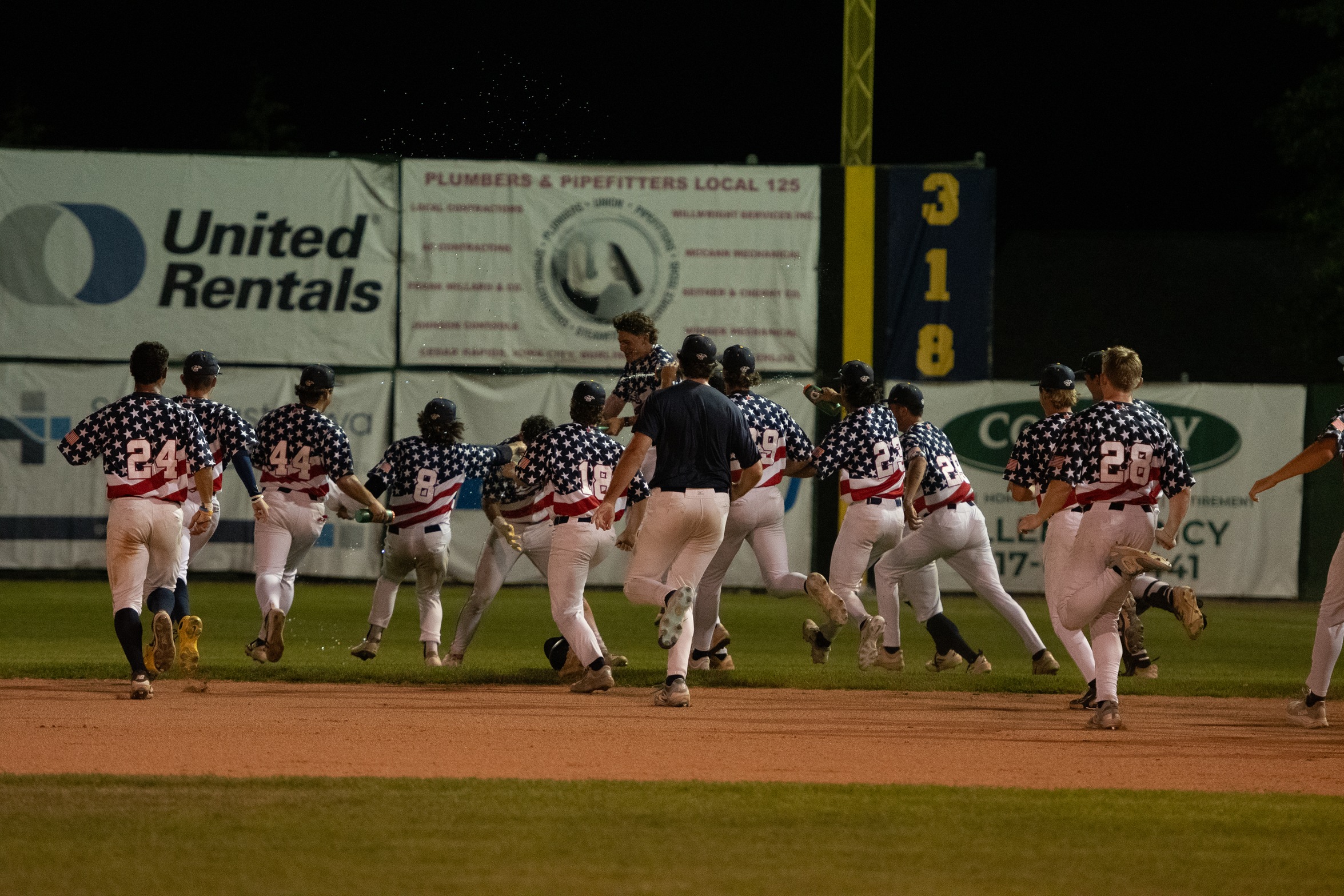 Bees Rally to Walk Off LumberKings